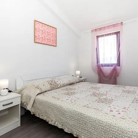 Bartulovici Iii * Blace