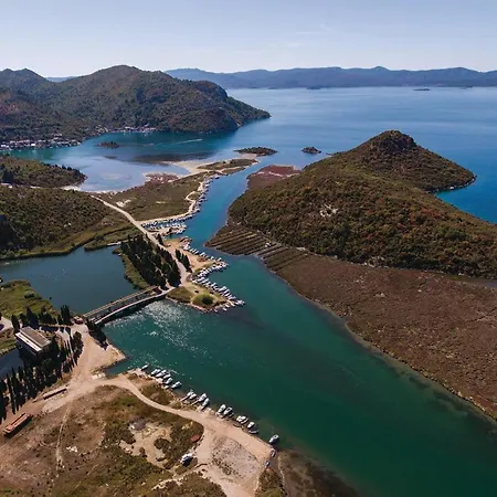 Bartulovici Iii * Blace